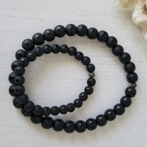 "Black Dapper" Men's Matte Onyx Stone Bead Name Bracelet - Medium 8mm Beads