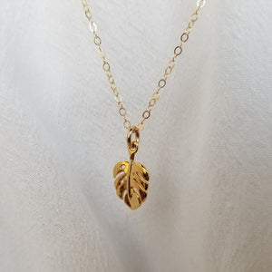 Dainty Palm Leaf Necklace - Gold