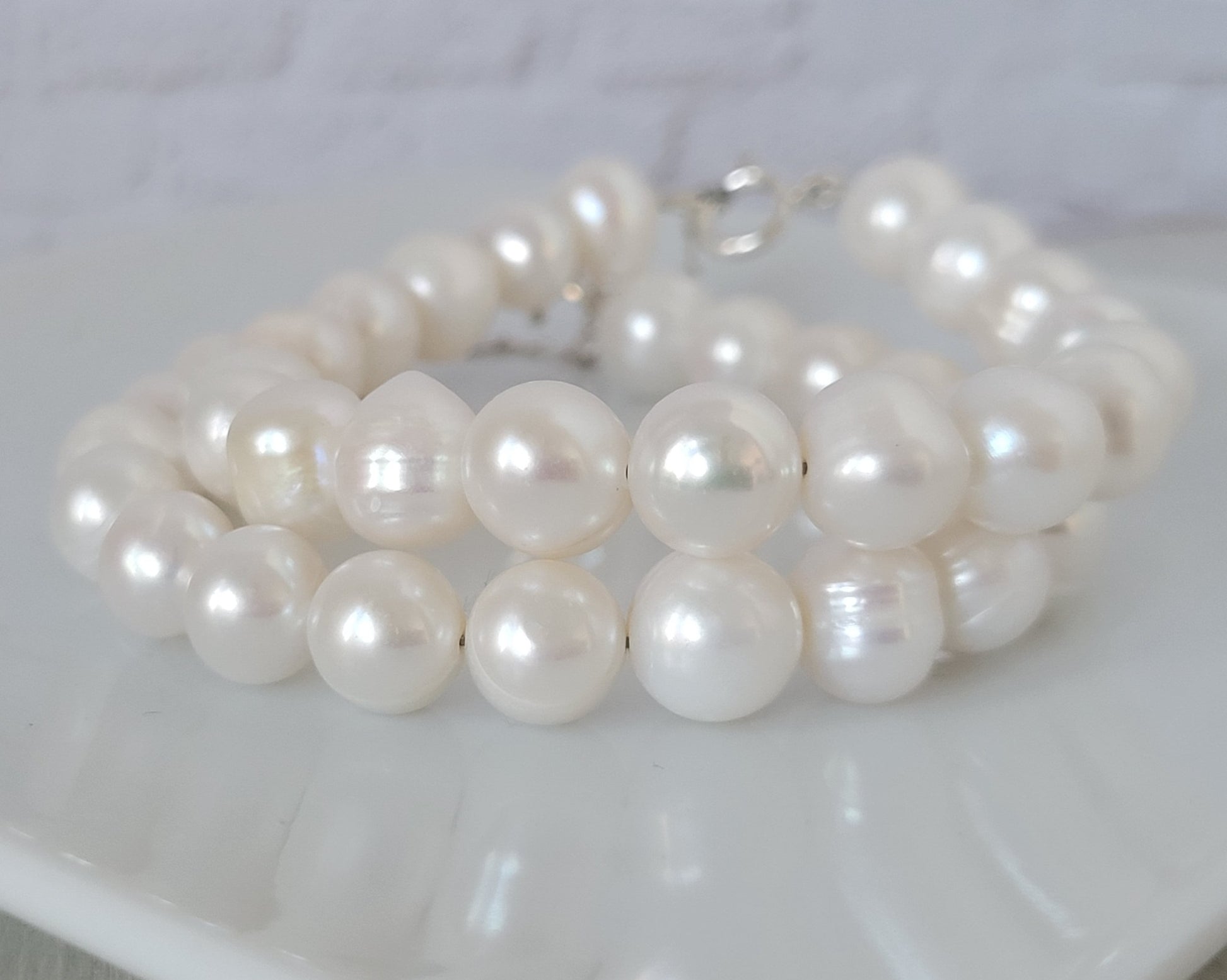 Large Freshwater Pearl Layering Bracelet - 8-10mm